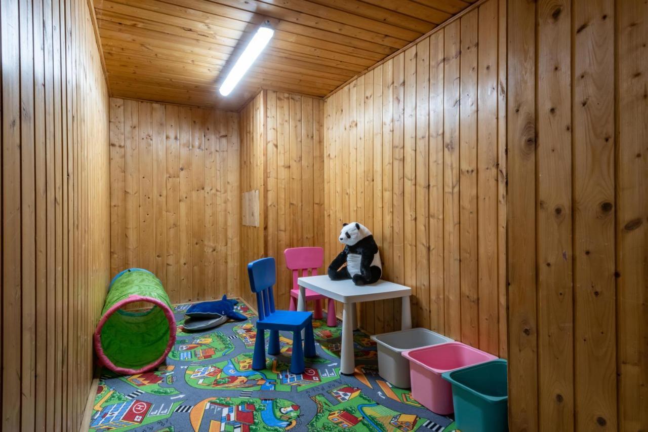 Wellness Hotel Sedy Vlk Harrachov Bagian luar foto