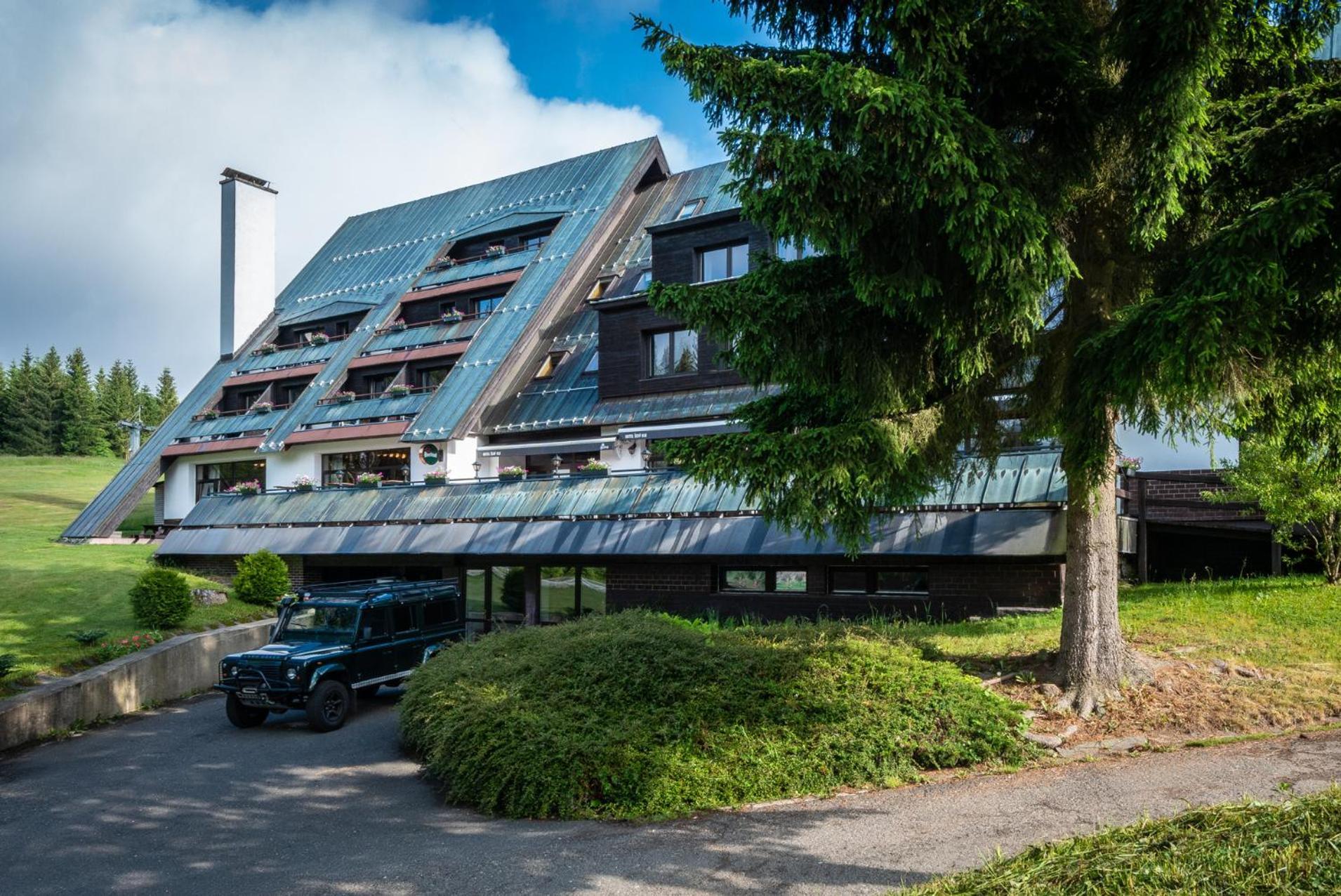 Wellness Hotel Sedy Vlk Harrachov Bagian luar foto